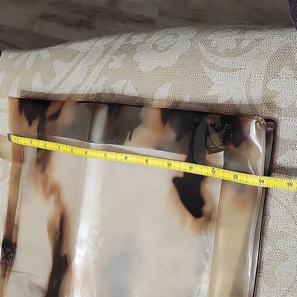 BURBERRY CLEAR TOTE NEW AUTHENTIC - Picture 3 of 4